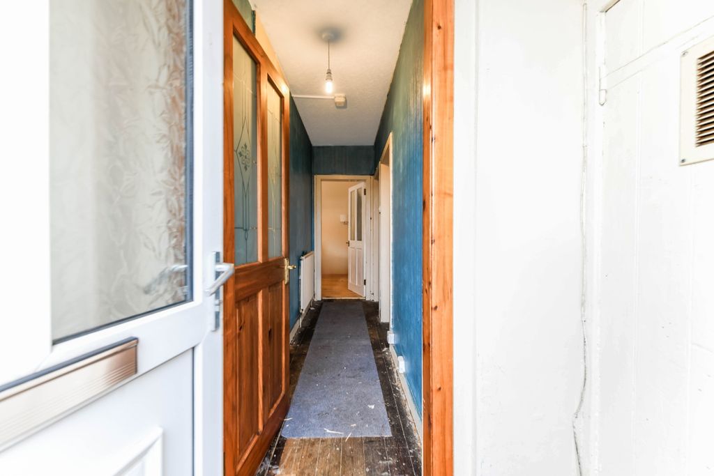 Additional image 3 of 2 bed flat for saleSchool Road, East Ayrshire, Auchinleck KA18