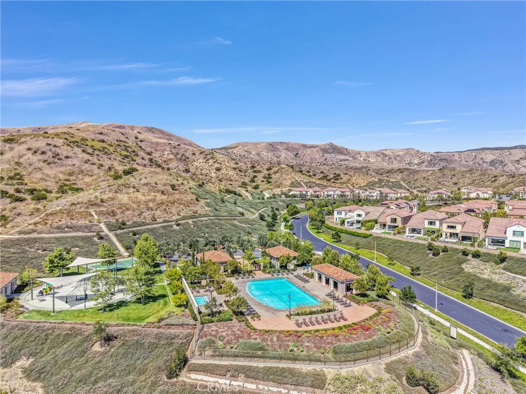 Additional image 44 of 151 Winnett, Irvine, CA 92602
