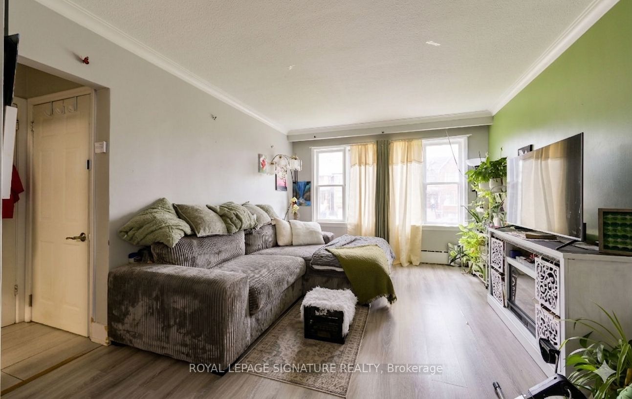 Additional image 6 of 226 Bicknell Avenue, Toronto, ON, M6M 4G9