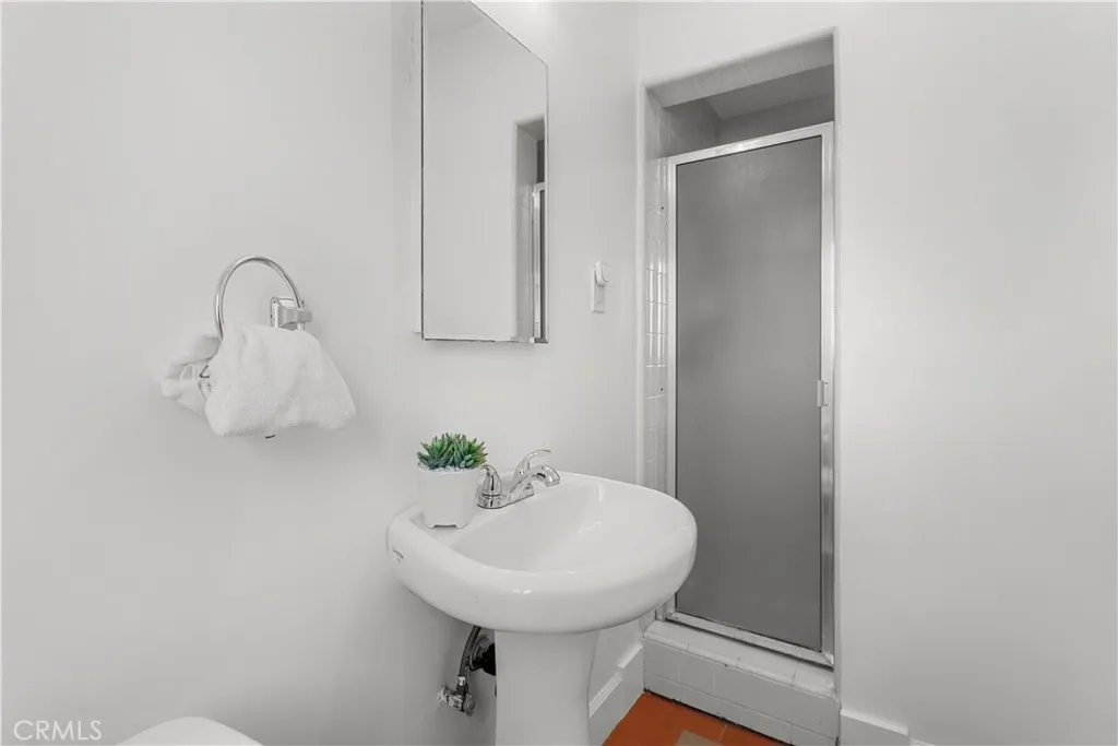Additional image 9 of 929 Lomita St, El Segundo, CA 90245