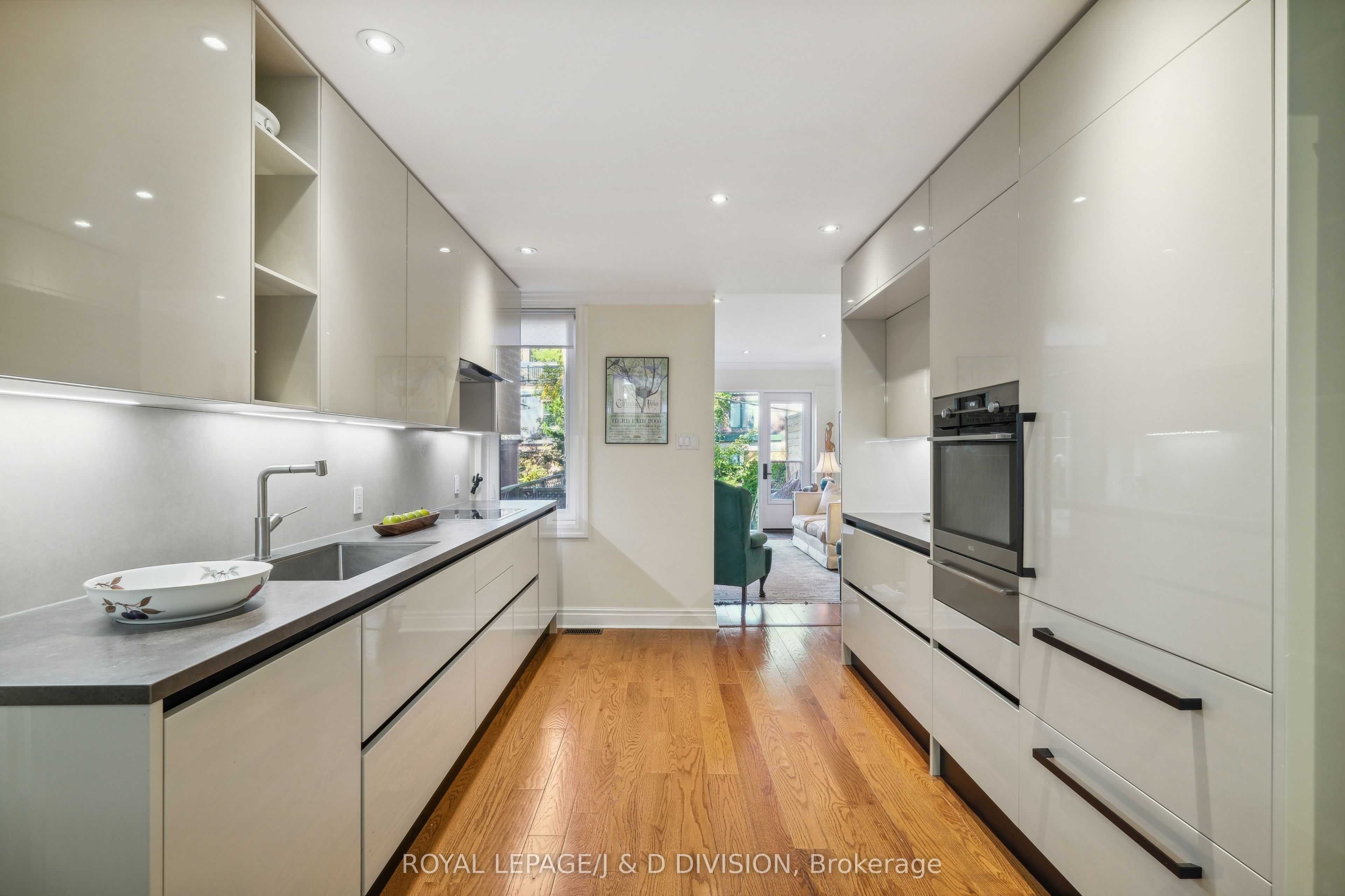 Additional image 5 of 88 Asquith Avenue, Toronto, ON, M4W 1J8
