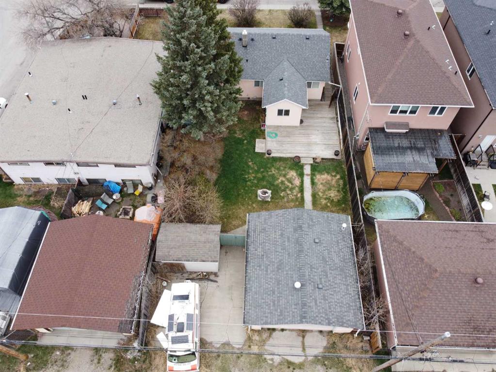 Additional image 2 of 7615 36 Avenue NW, Calgary, AB, T3B1V2
