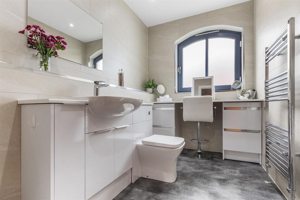 Additional image 14 of 2 bed flat for saleJames Watt Way, Greenock PA15