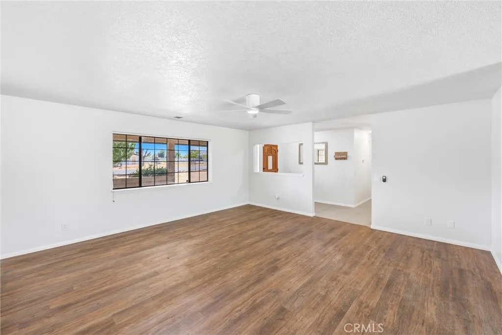 Additional image 5 of 18236 Cherry Street, Hesperia, CA 92345