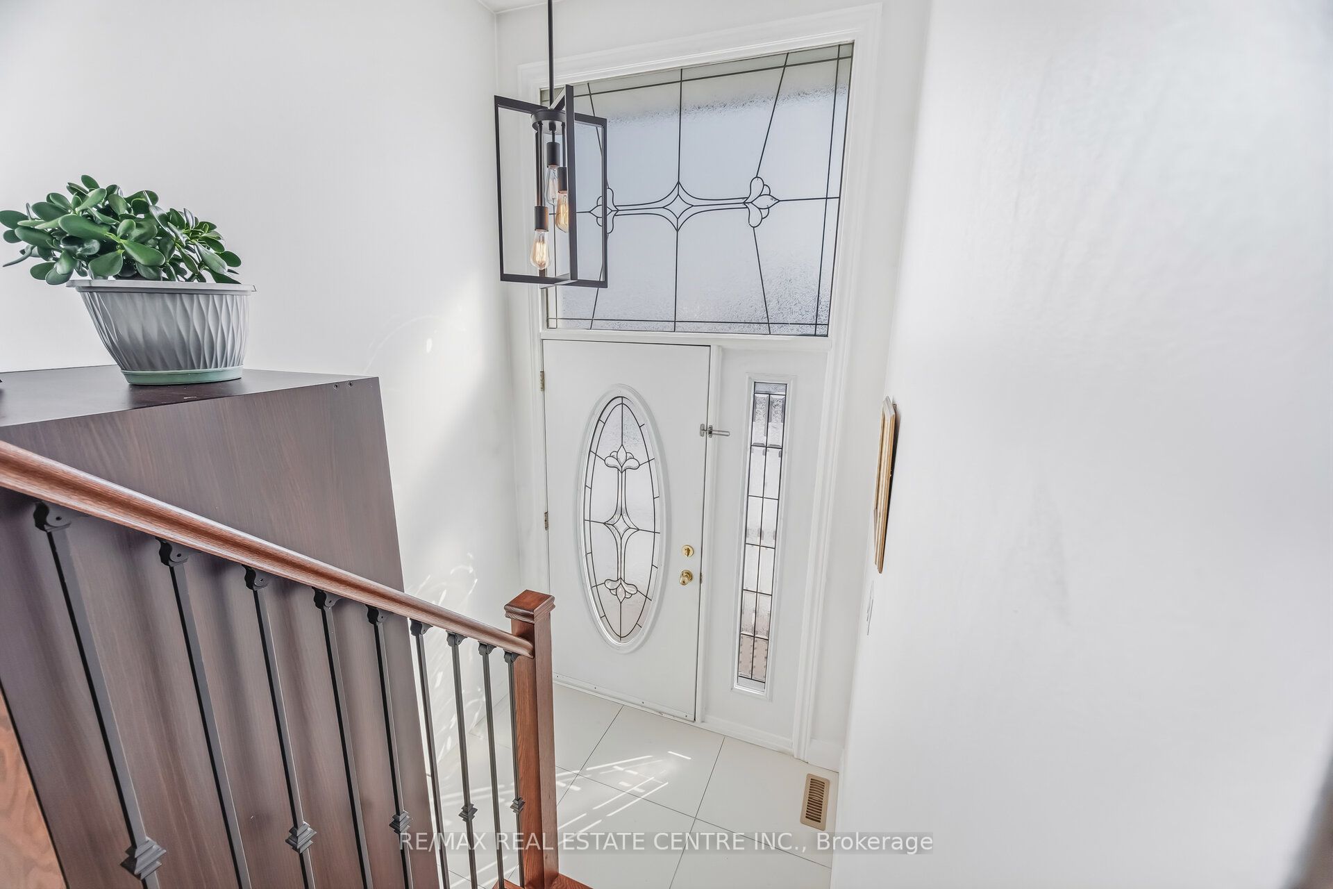 Additional image 3 of 3392 Homark Drive, Mississauga, ON, L4Y 2K7
