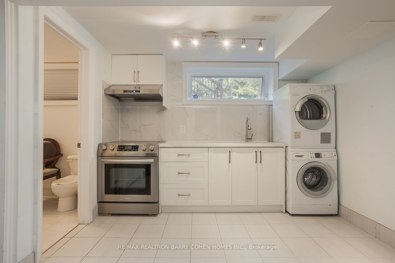 Additional image 6 of Basement-12 Longwood Drive, Toronto, ON, M3B 1T7