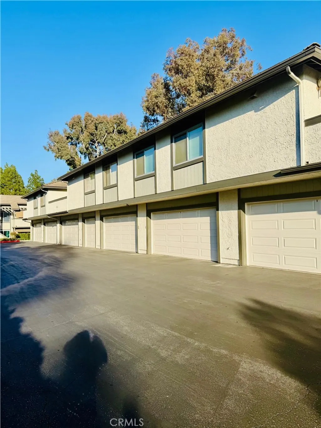Additional image 3 of 1340 E Hillcrest Dr Unit 10, Thousand Oaks, CA 91362