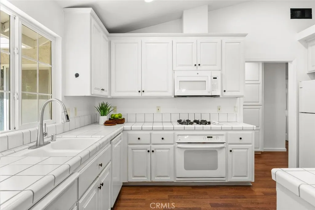 Additional image 11 of 2369 Holly Ave, Chico, CA 95926