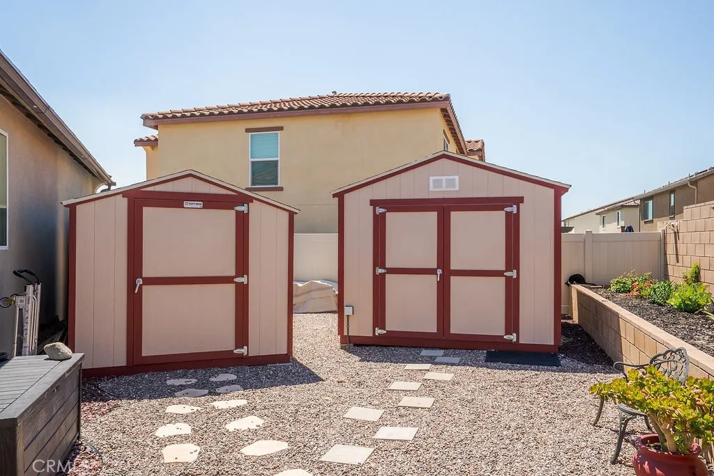 Additional image 69 of 829 S Pine Ave, Rialto, CA 92376