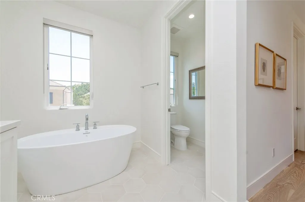 Additional image 32 of 154 Winnett, Irvine, CA 92602