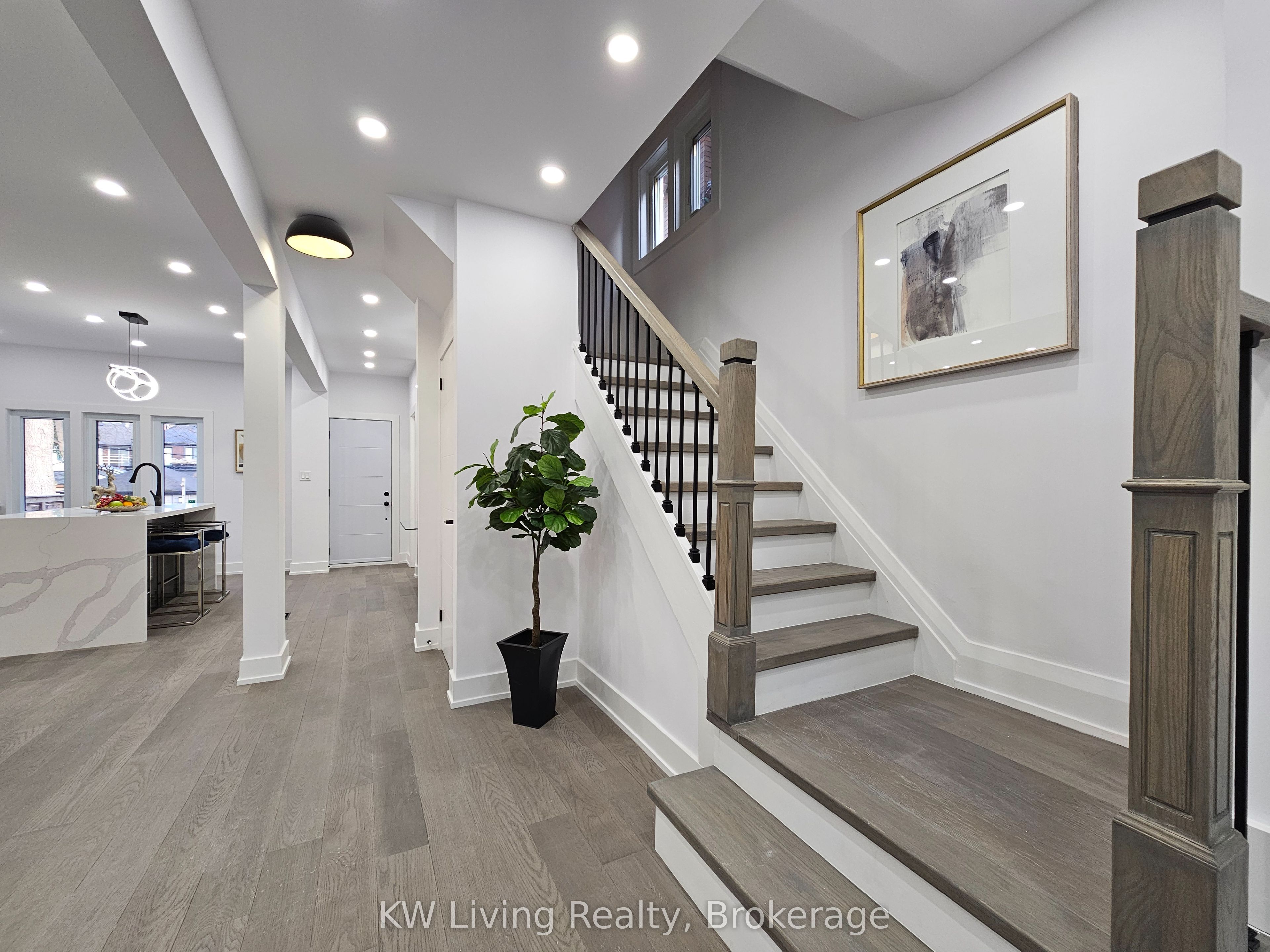 Additional image 2 of 479 Windermere Avenue, Toronto, ON, M6S 3L5