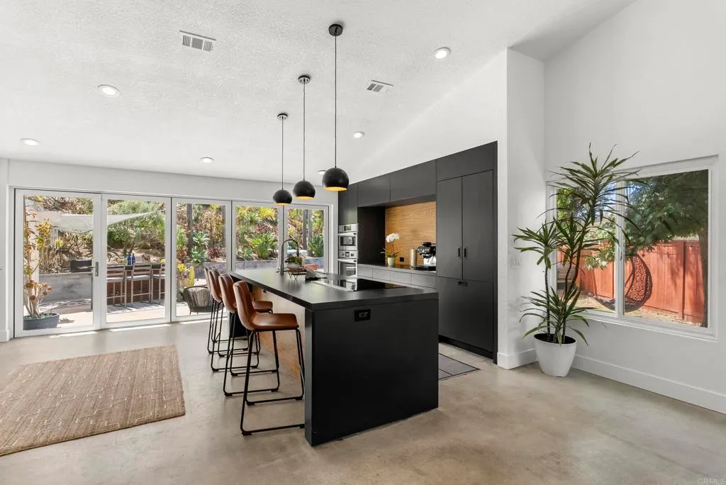 Additional image 14 of 1609 Honeysuckle Court, Encinitas, CA 92024