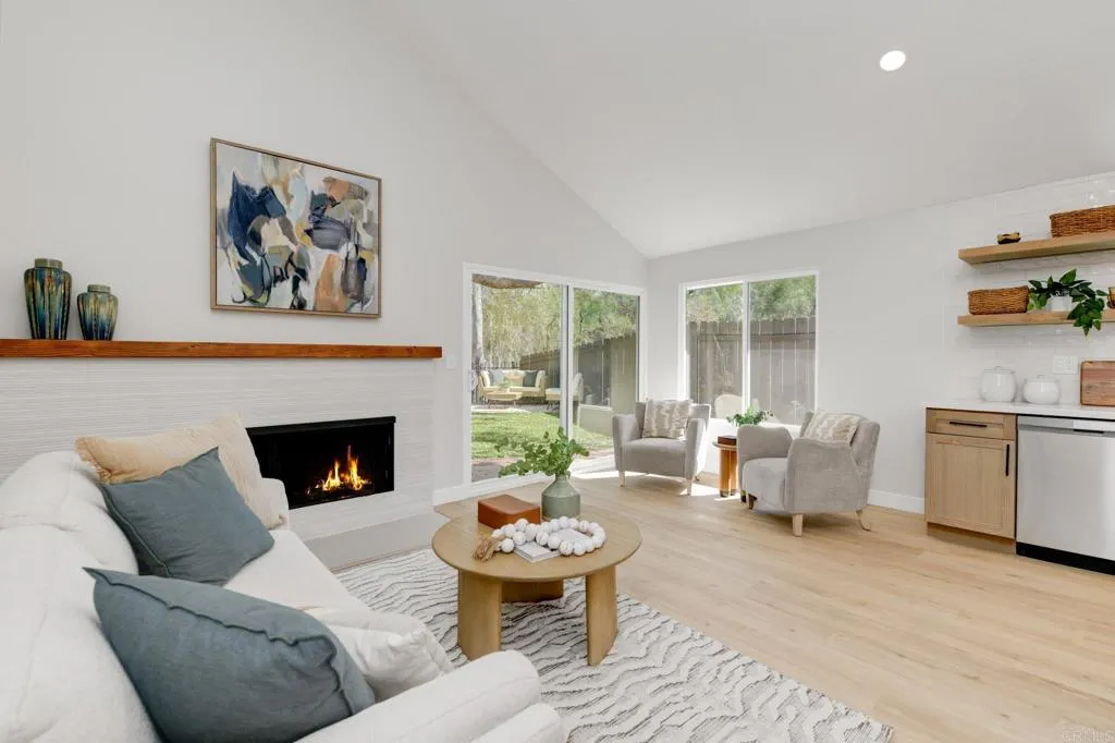Additional image 27 of 10966 Red Rock Dr, San Diego, CA 92131