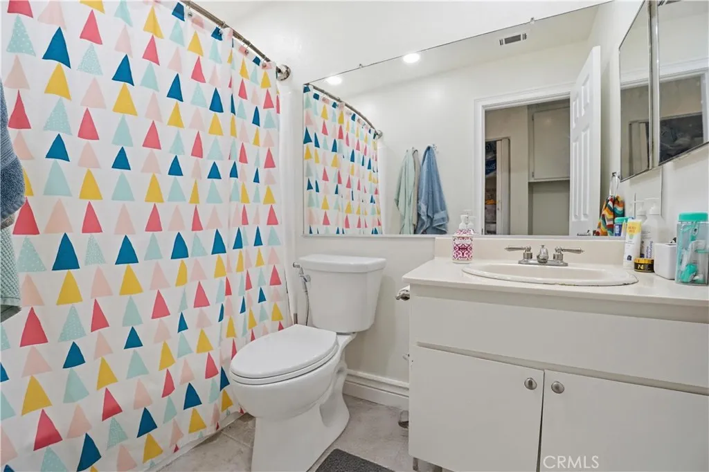 Additional image 88 of 48 Monroe, Irvine, CA 92620