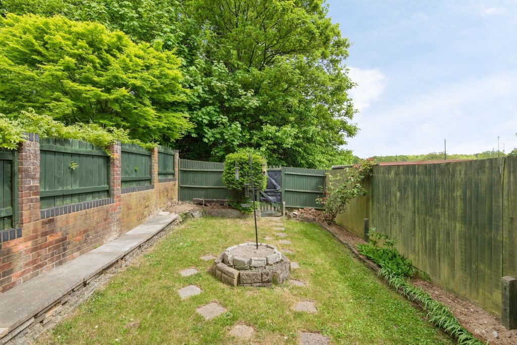 Additional image 2 of 3 bed terraced house for saleEly Close, Stevenage SG1