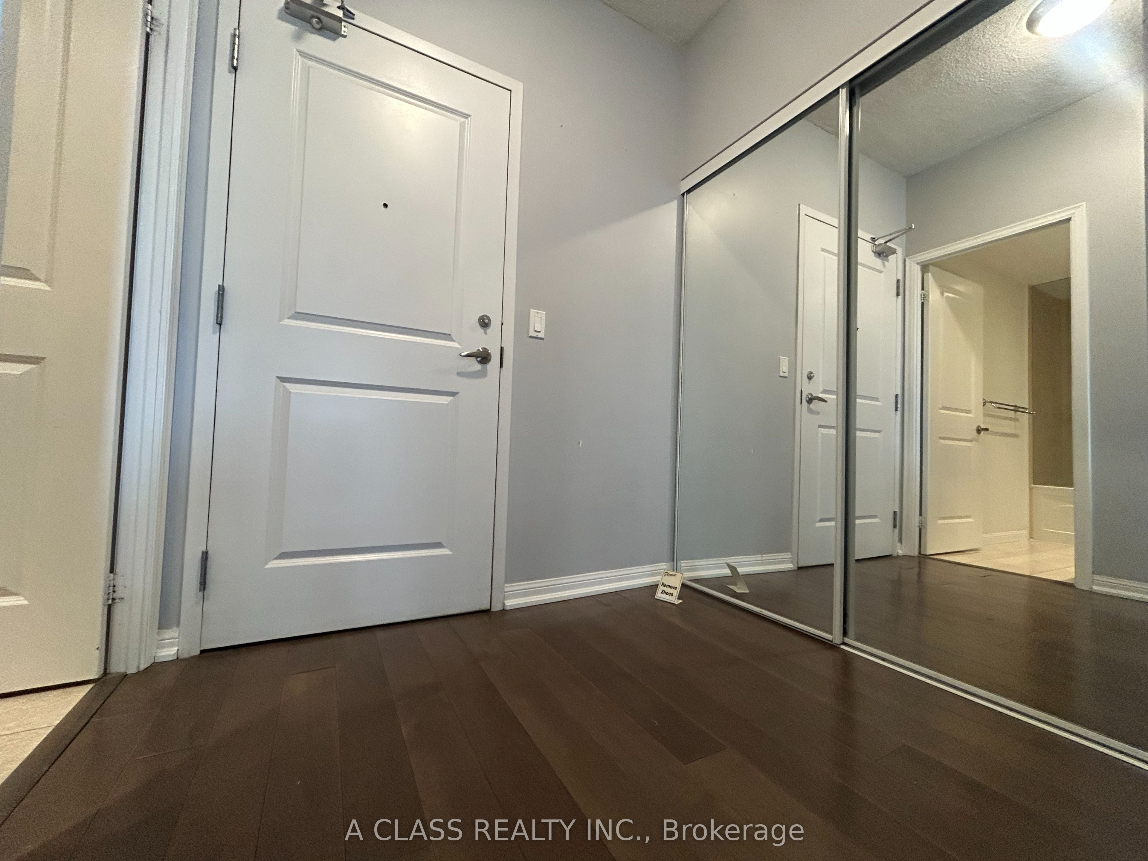 Additional image 2 of 902-628 Fleet Street, Toronto, ON, M5V 1A8