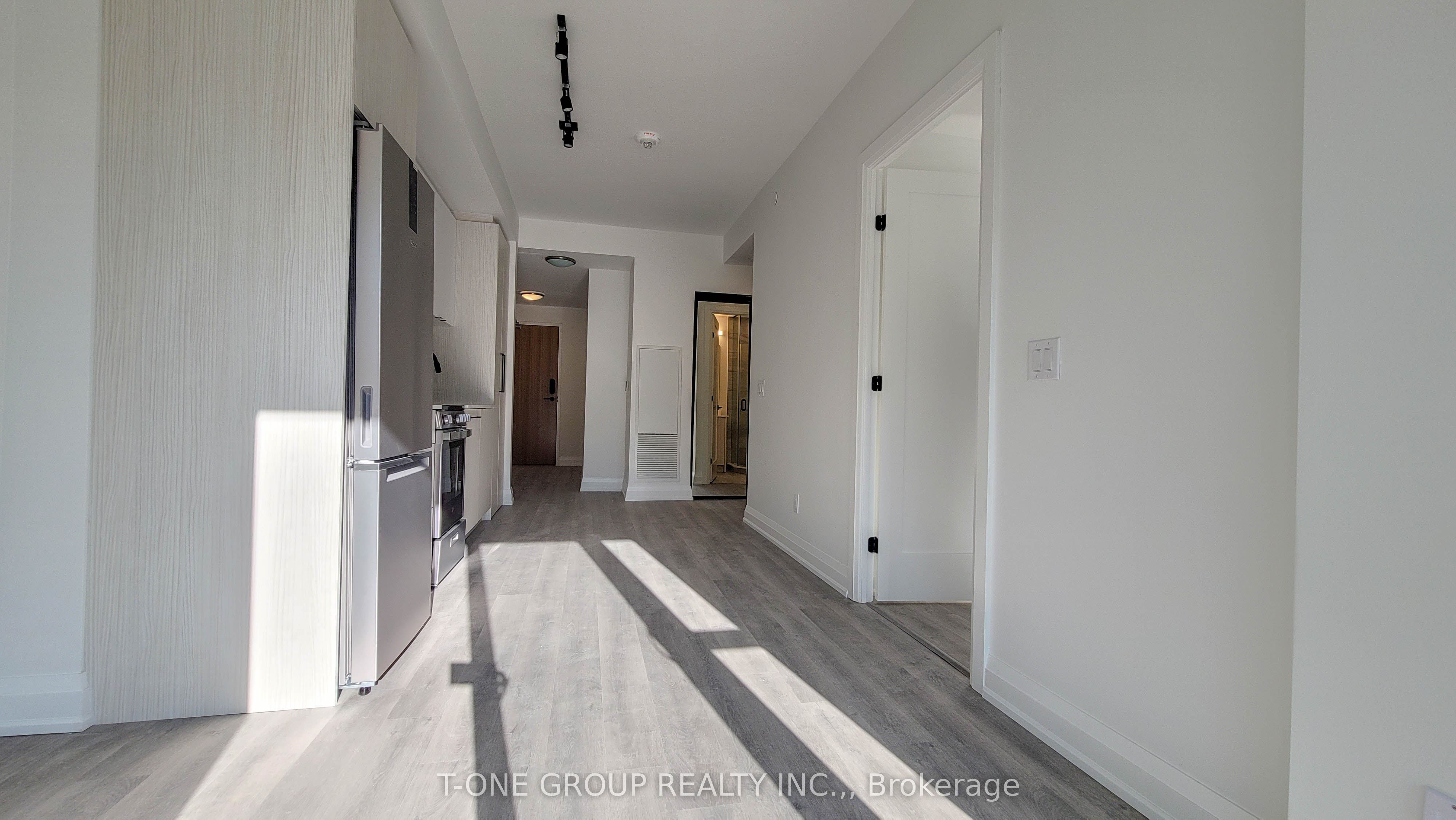 Additional image 5 of 318-2369 Danforth Avenue, Toronto, ON, M4C 0B1