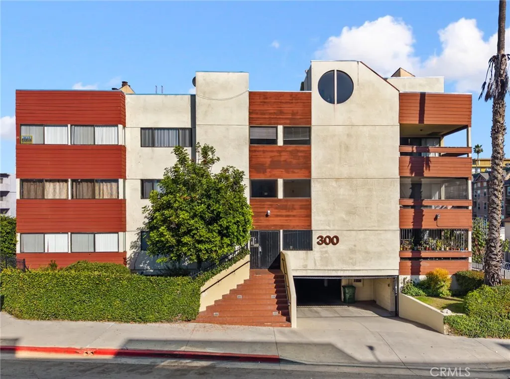 Additional image 2 of 300 S Reno Street Unit 303, Los Angeles, CA 90057
