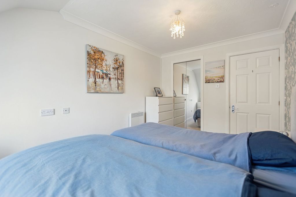Additional image 16 of 1 bed flat for saleFlat 19 Princes Court, Helensburgh G84