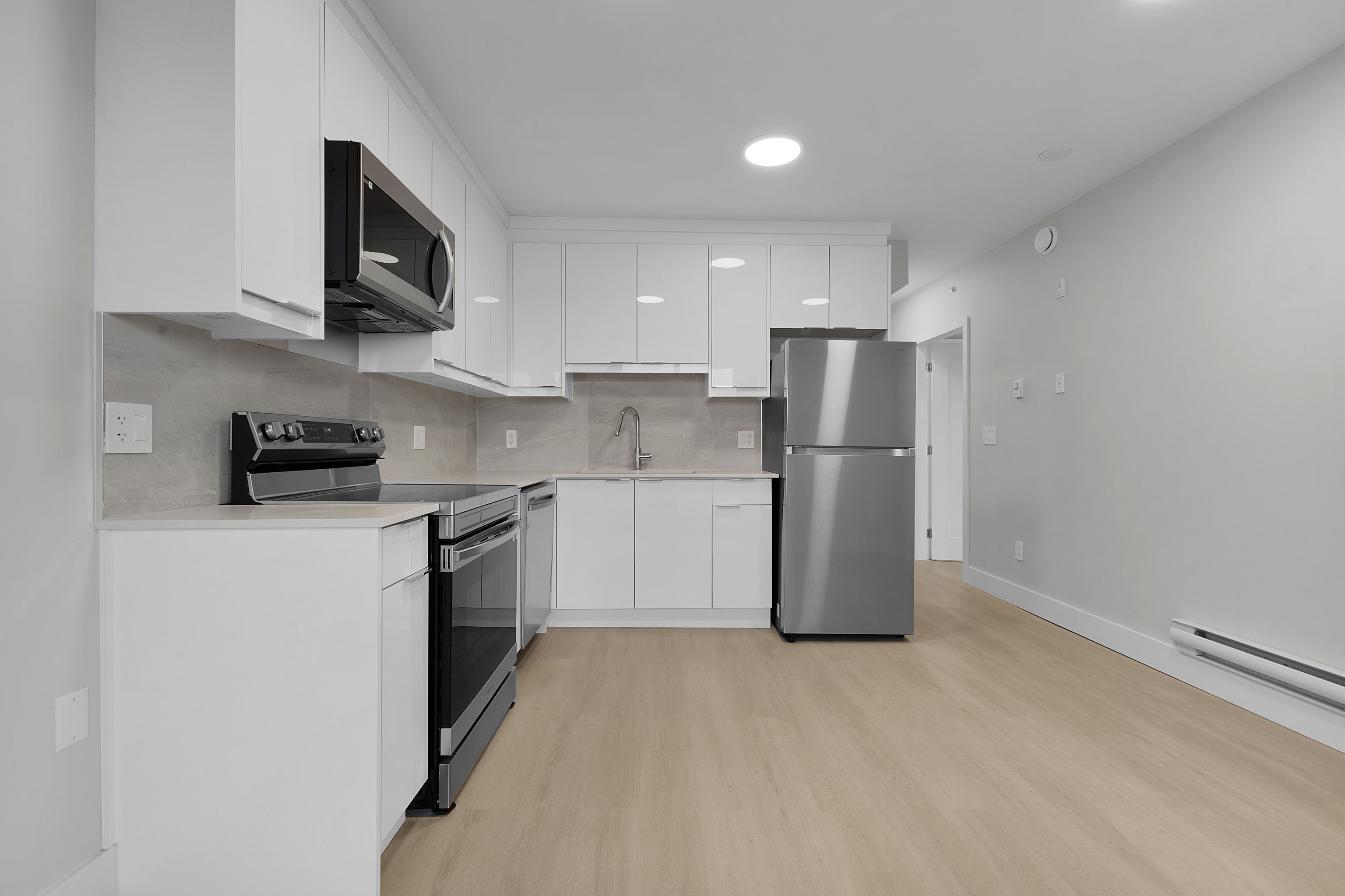 Additional image 2 of 406-3050 Kingsway , Vancouver, BC, V5R 5J7