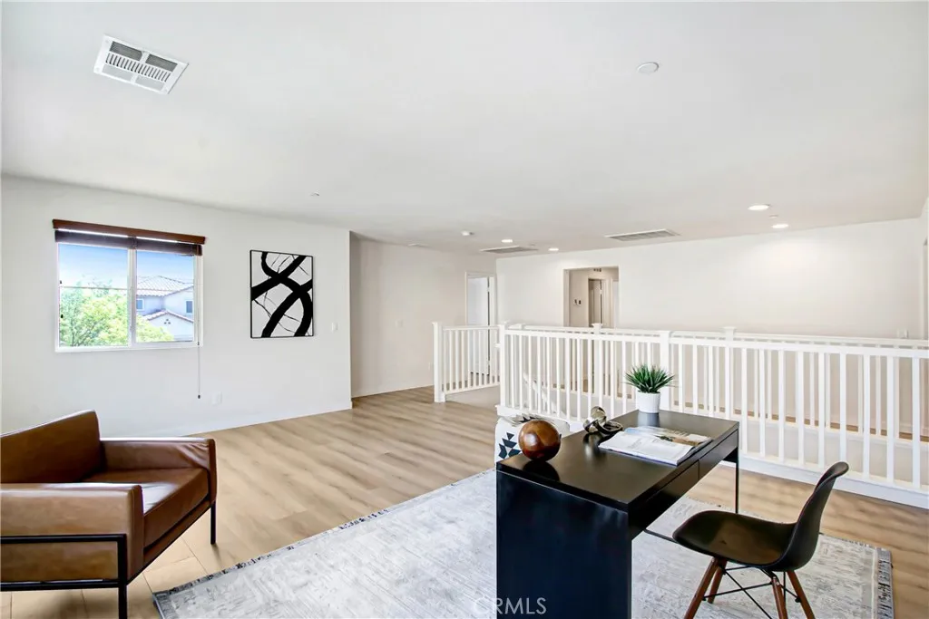 Additional image 18 of 14549 Badger Ln, Eastvale, CA 92880