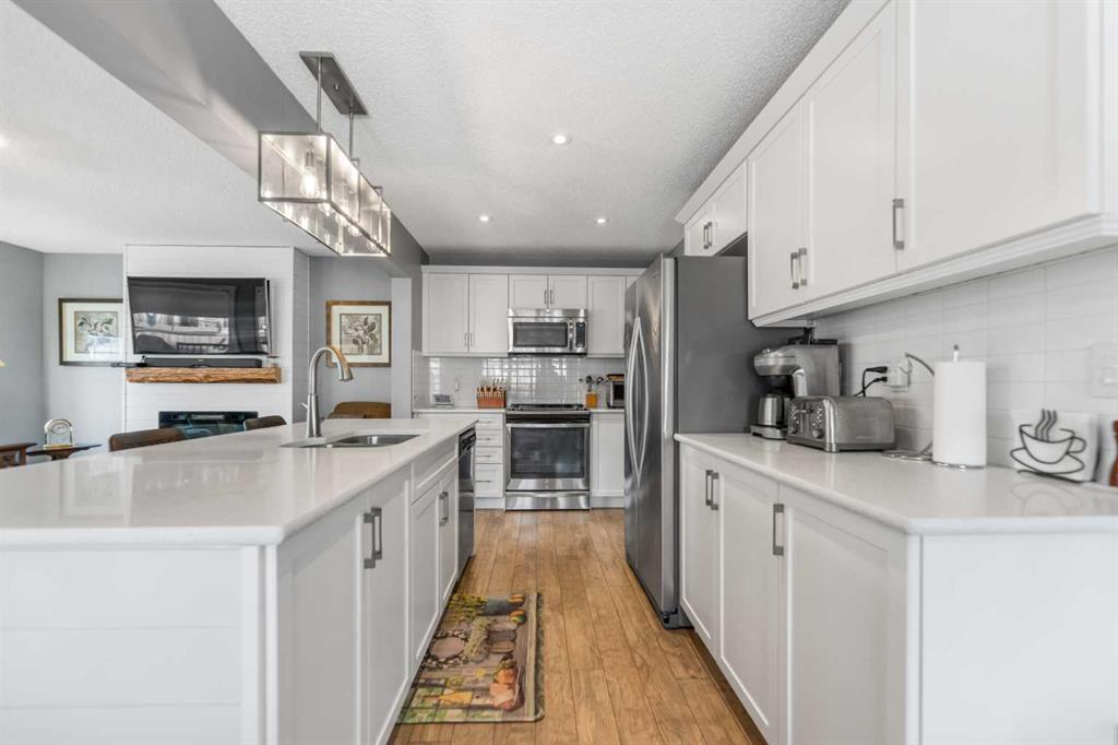 Additional image 4 of 113 Osborne Rise SW, Airdrie, AB, T4B 4A1