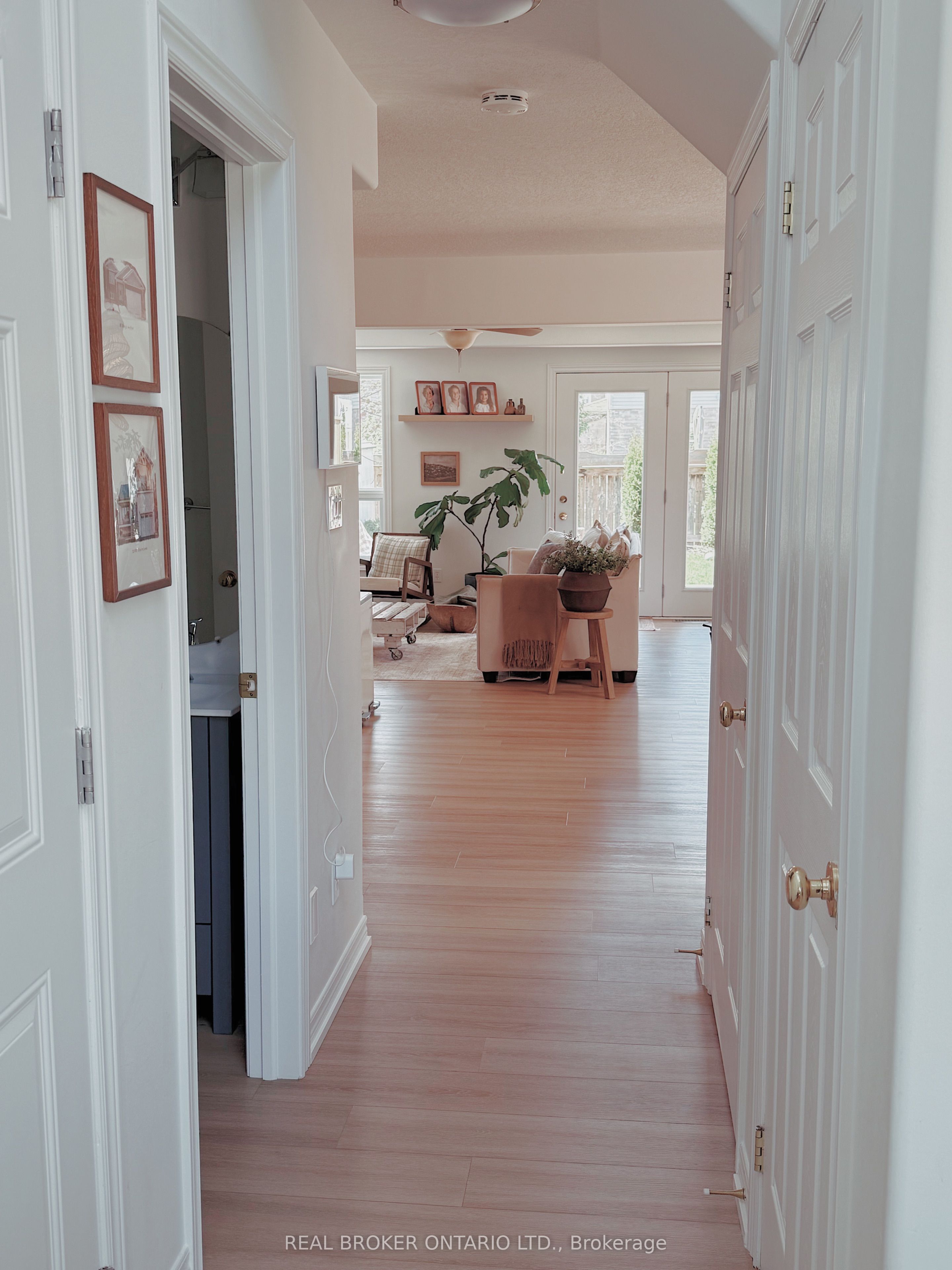 Additional image 3 of 320 Holden Street, Collingwood, ON, L9Y 0E1