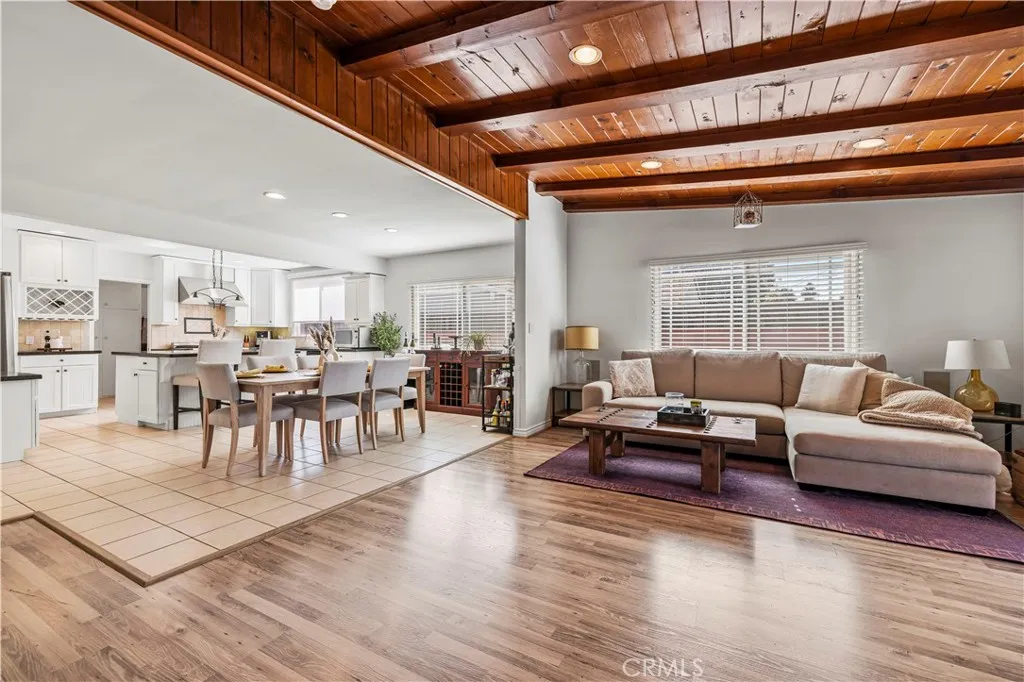 Additional image 57 of 17955 Archwood, Reseda, CA 91335