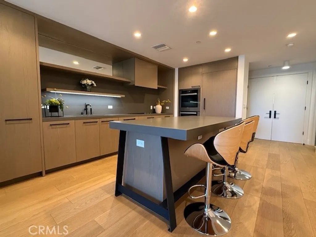 Additional image 3 of 10777 Wilshire Blvd Unit 310, Los Angeles, CA 90024