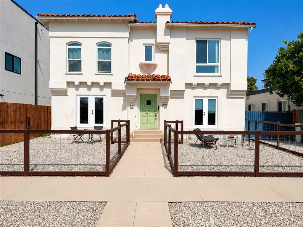 Additional image 3 of 2924 12th Unit 2926 1/2, Los Angeles, CA 90018