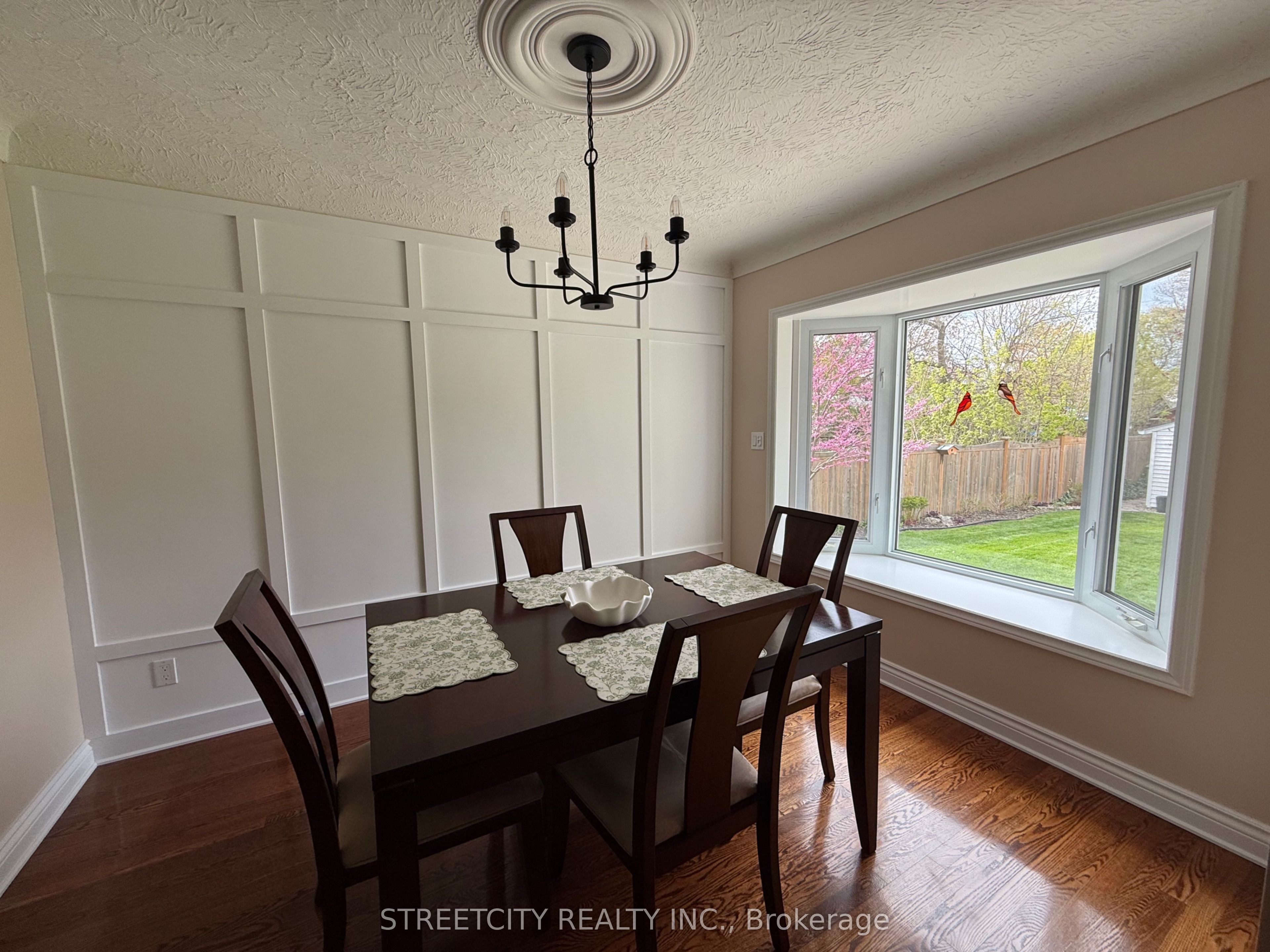 Additional image 6 of 1044 Cathcart Boulevard, Sarnia, ON, N7S 2H2