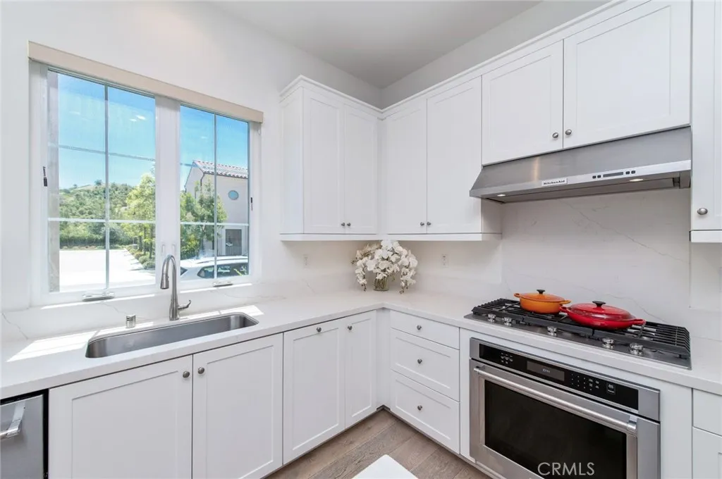 Additional image 16 of 154 Winnett, Irvine, CA 92602