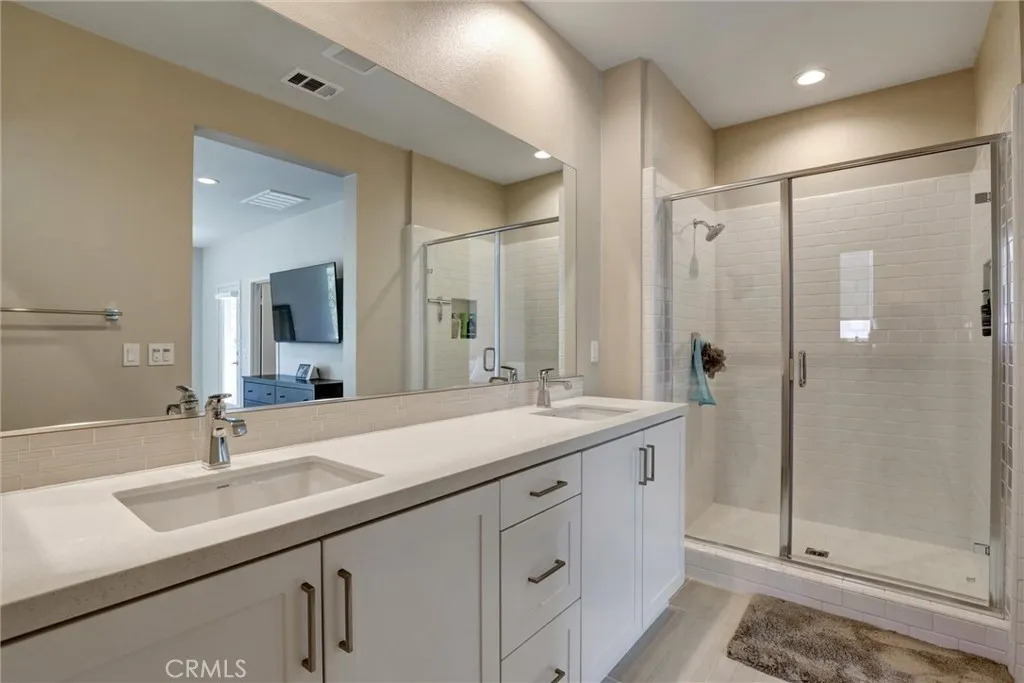 Additional image 21 of 176 Novel, Irvine, CA 92618