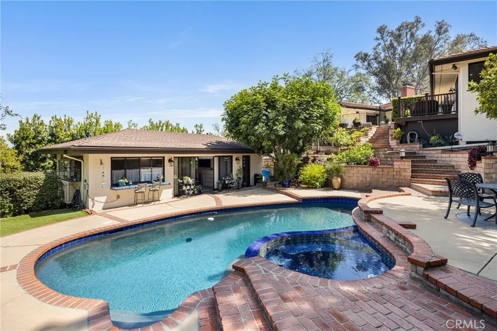 Additional image 76 of 3854 Hampstead Rd, La Canada Flintridge, CA 91011