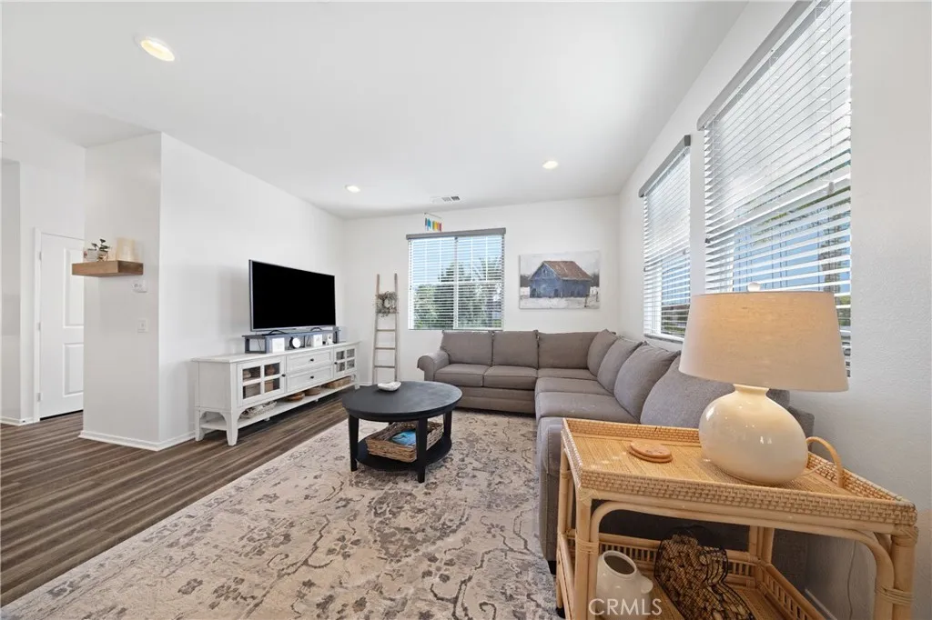 Additional image 3 of 1289 Via Fanal, Oceanside, CA 92056