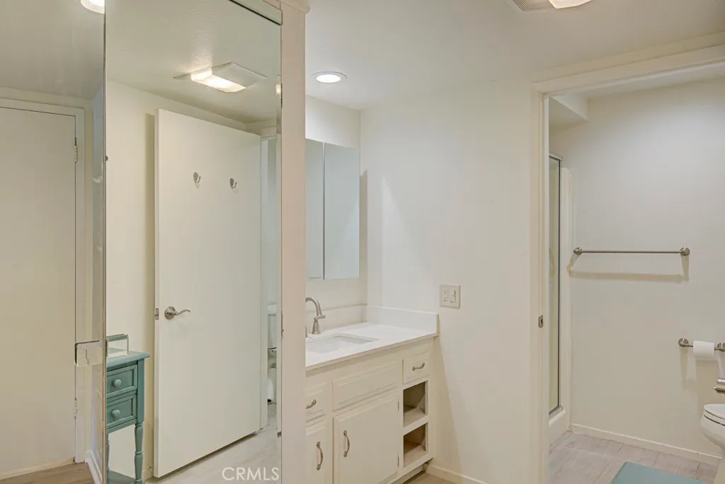Additional image 15 of 2296 Via Puerta Unit N, Laguna Woods, CA 92637