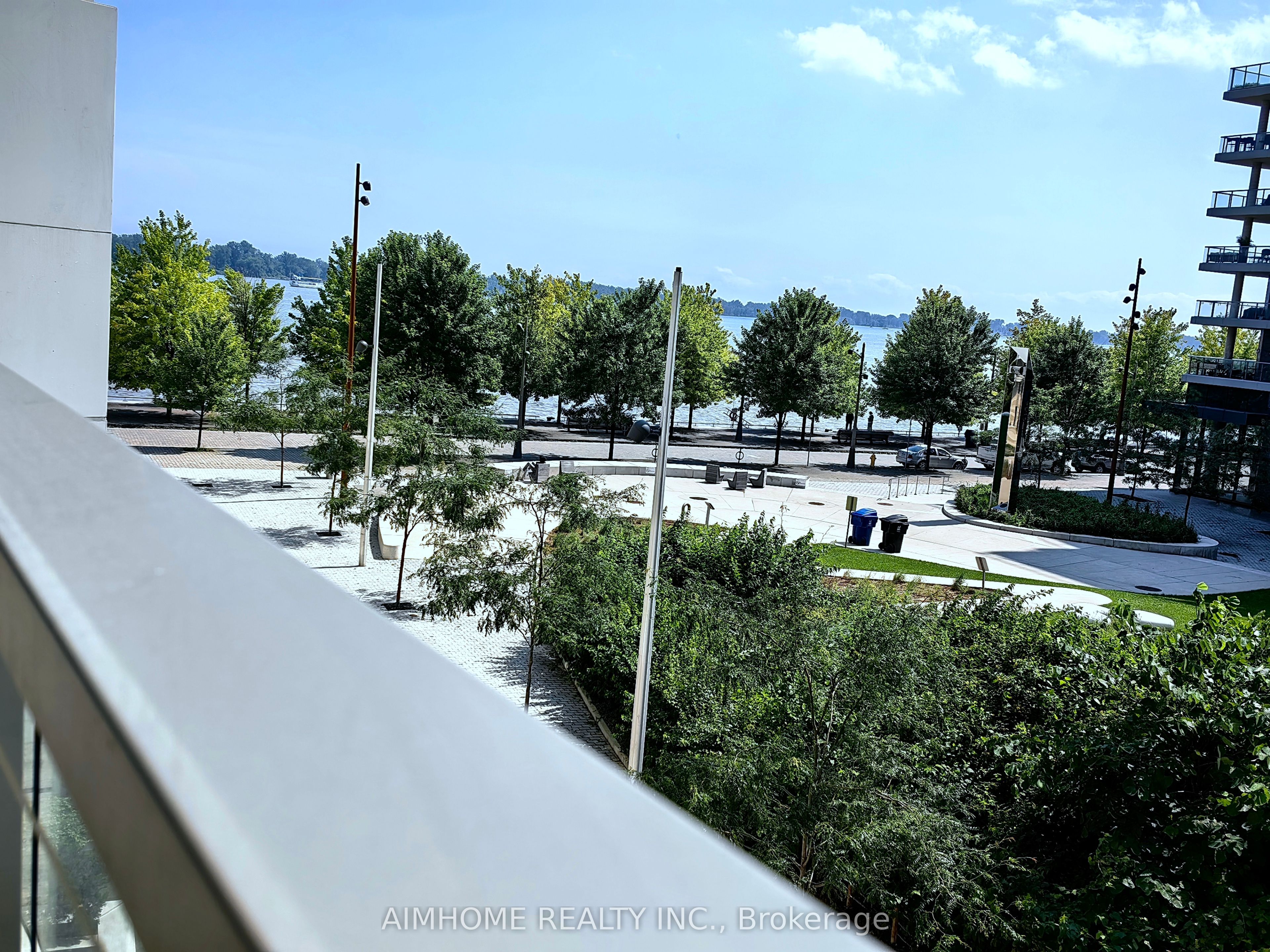 Additional image 3 of 202-118 Merchants' Wharf N/a, Toronto, ON, M5A 0L3