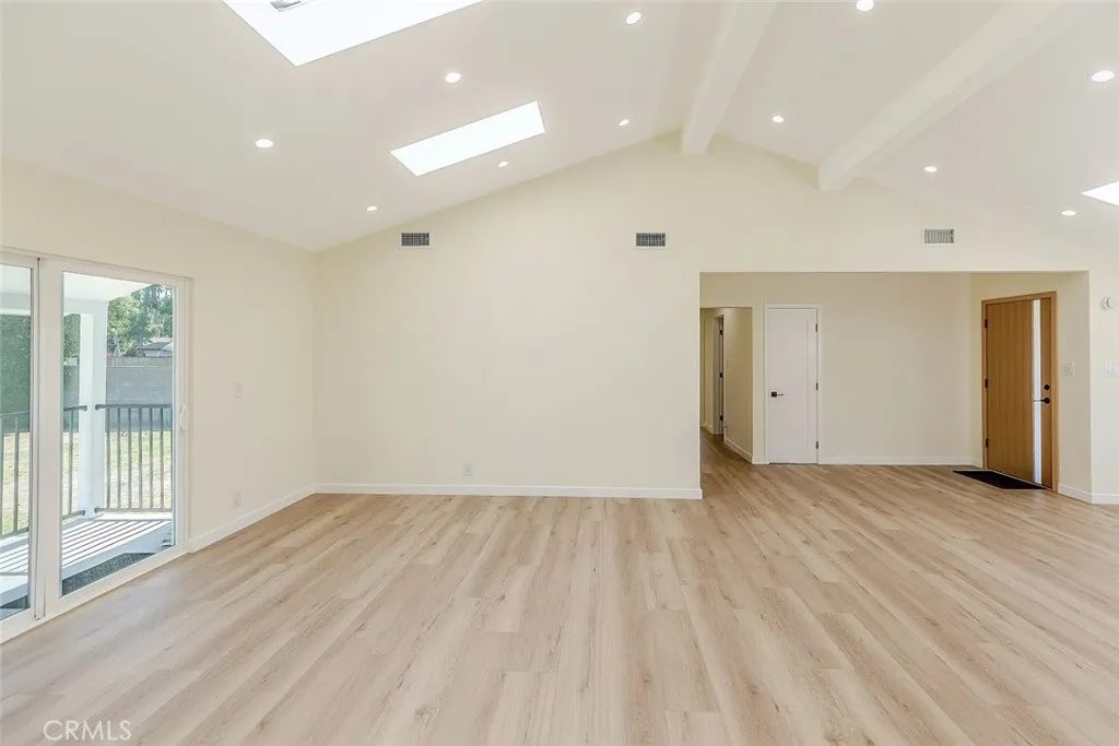 Additional image 13 of 15724 Chase Street, North Hills, CA 91343
