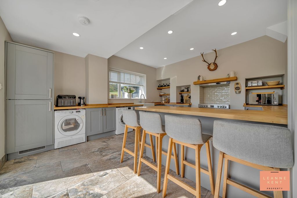 Additional image 12 of 4 bed end terrace house for saleDuffryn Street, Ystrad Mynach CF82