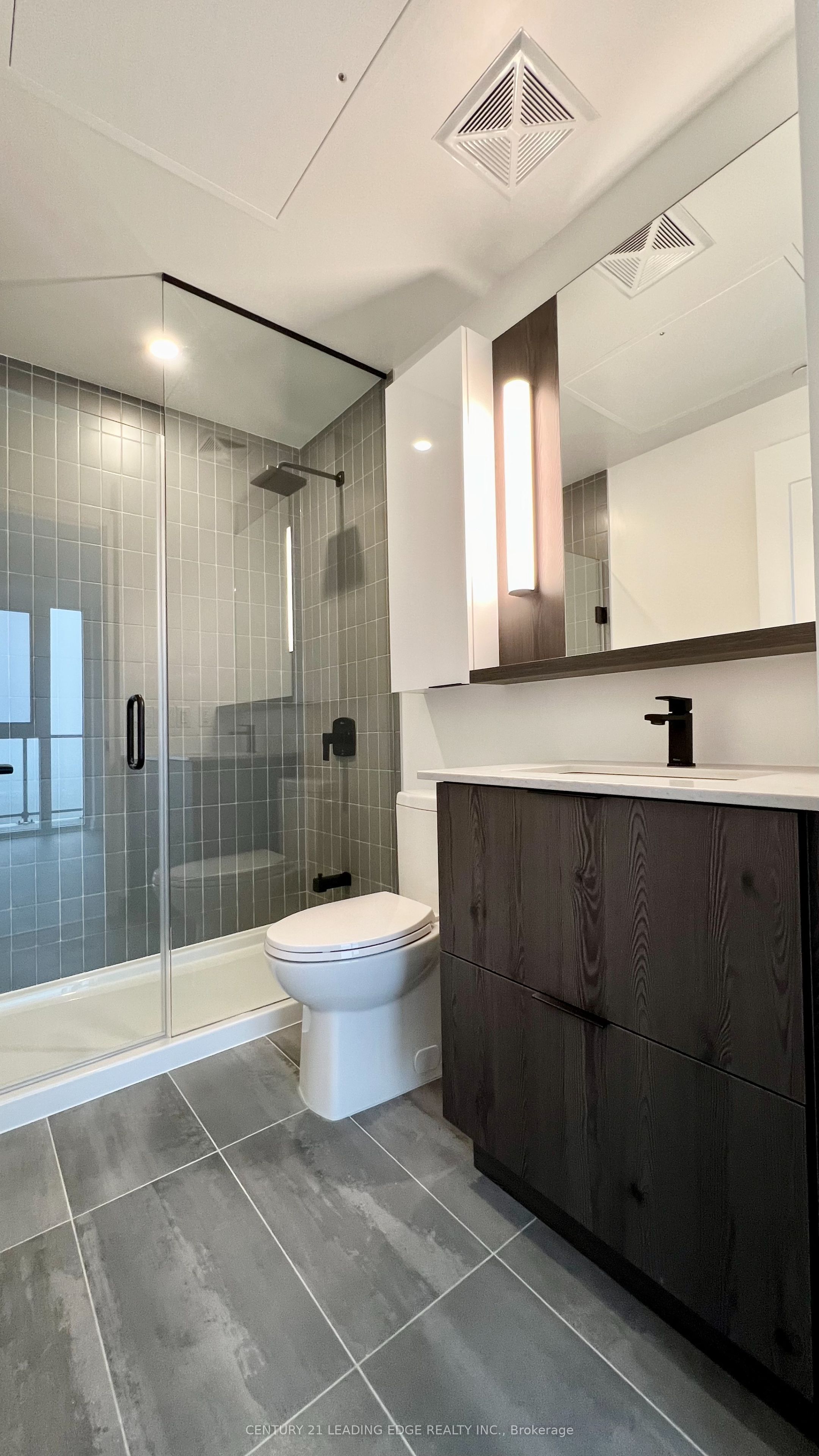 Additional image 4 of 2504-5 Defries Street, Toronto, ON, M5A 0W7