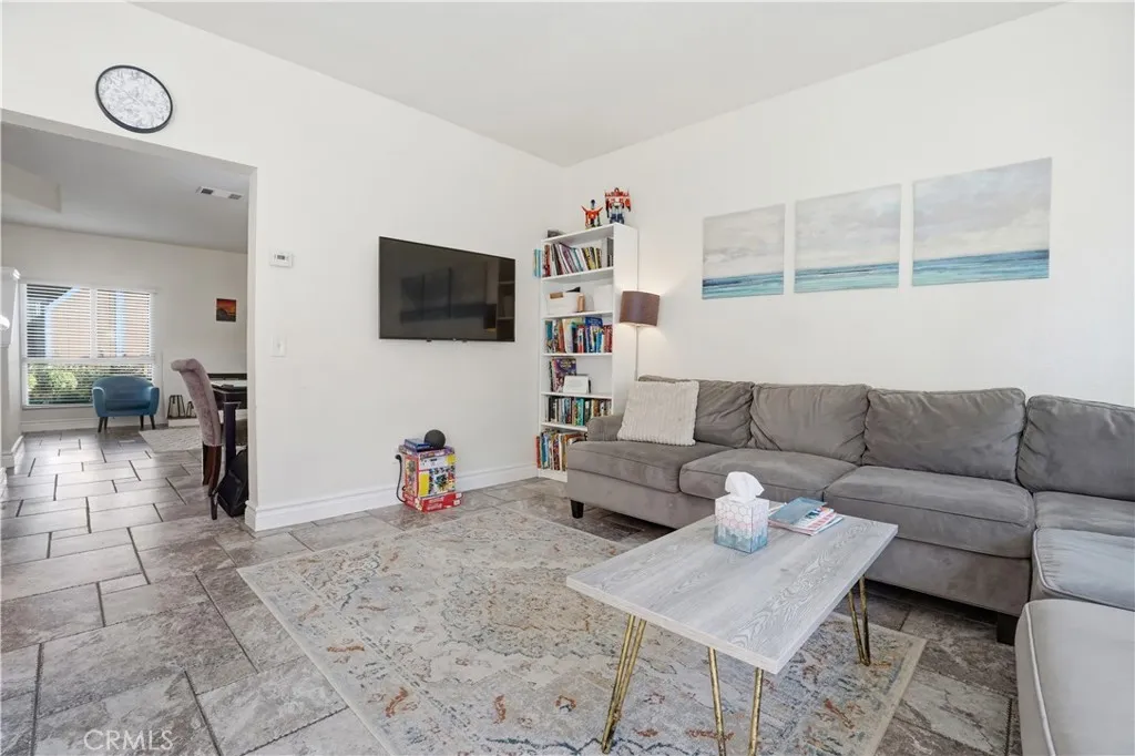 Additional image 8 of 48 Monroe, Irvine, CA 92620