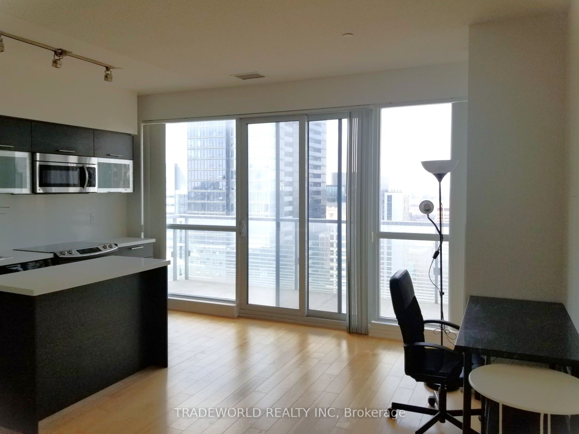 Additional image 2 of 3211-386 Yonge Street, Toronto, ON, M5B 0A5