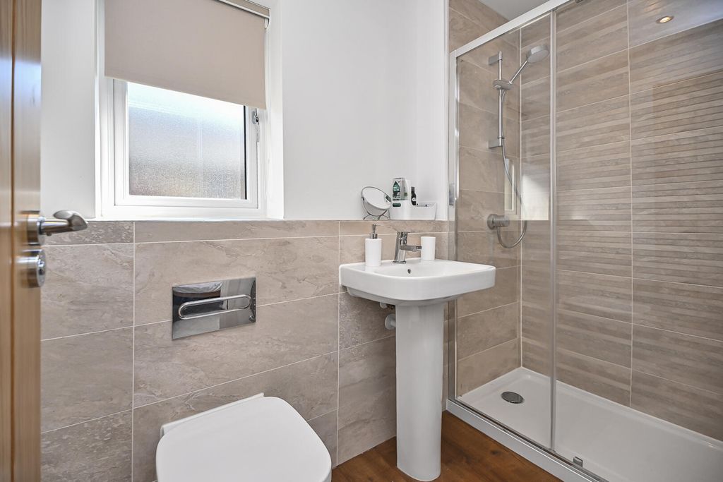 Additional image 19 of 3 bed property for saleCockersand Drive, Westhoughton, Bolton BL5
