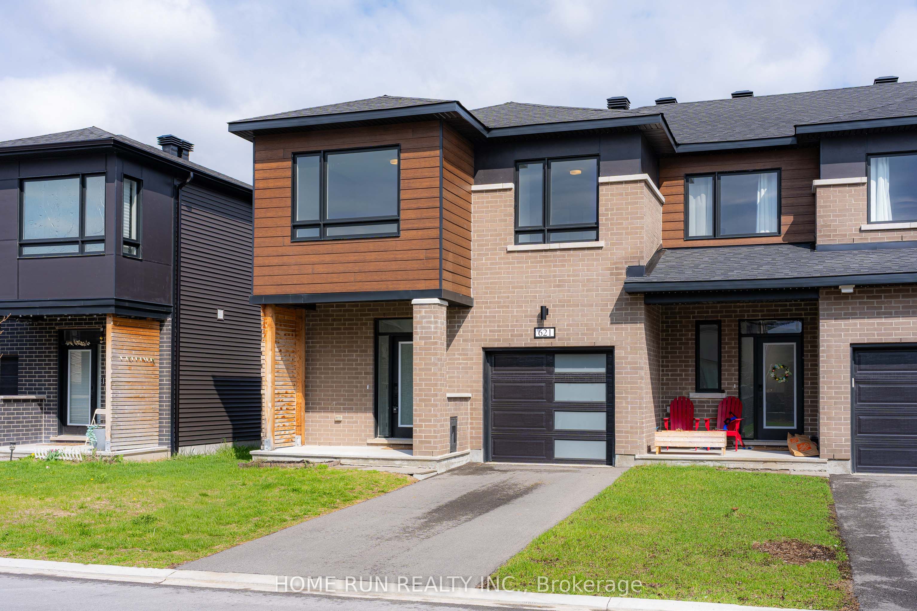621 Fenwick Way, Ottawa, ON, K2J 7E5