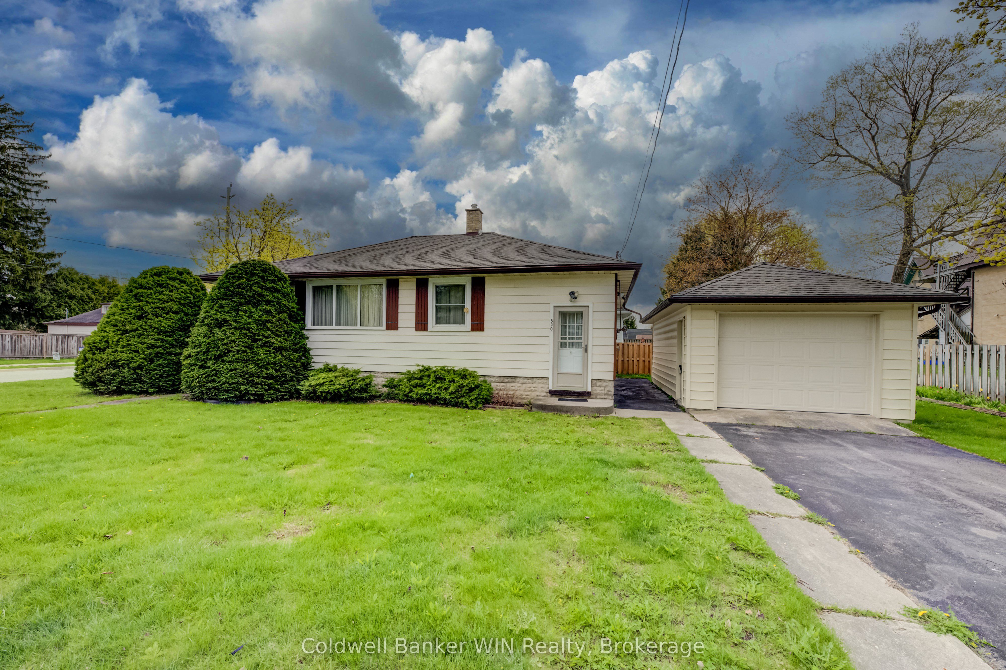 320 Waterloo Street, Wellington North, ON, N0G 2L3