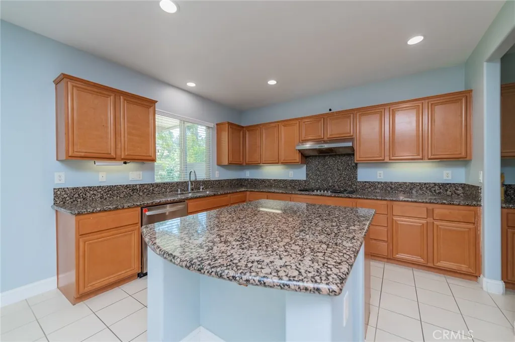 Additional image 76 of 12939 Thornbury Lane, Eastvale, CA 92880