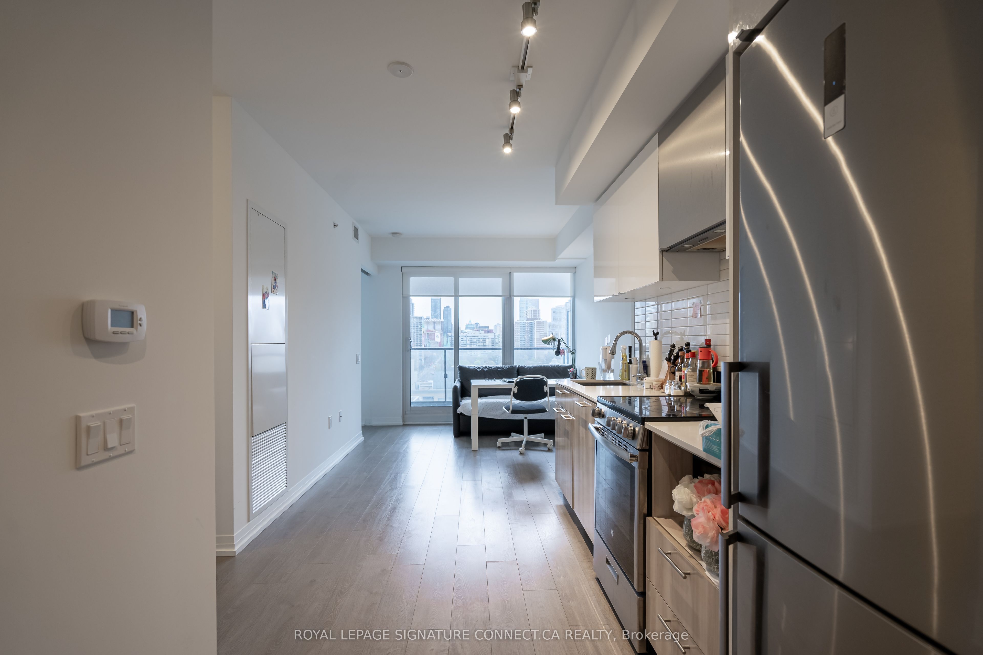 Additional image 5 of 1603-251 Jarvis Street, Toronto, ON, M5B 0C3