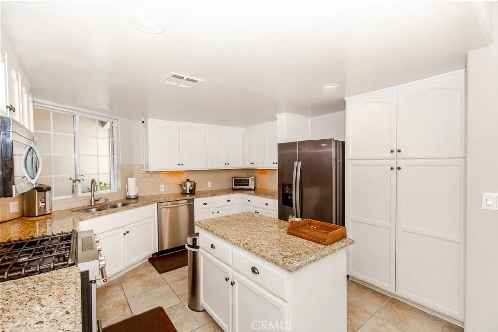 Additional image 68 of 10929 Landale St Unit 4, Toluca Lake, CA 91602