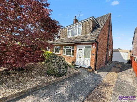 Moorland Road, Plympton PL7