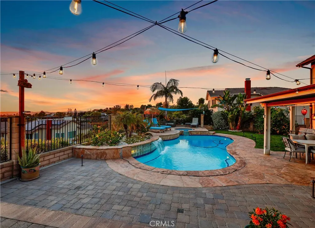 Additional image 101 of 2704 North Vista Heights Avenue, Orange, CA 92867